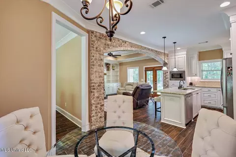 Dining - 136 Jims Rd, Lena, MS 39094 photo 2 of 4