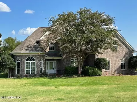 1440 E Fountain Gate Dr, Hernando, MS 38632