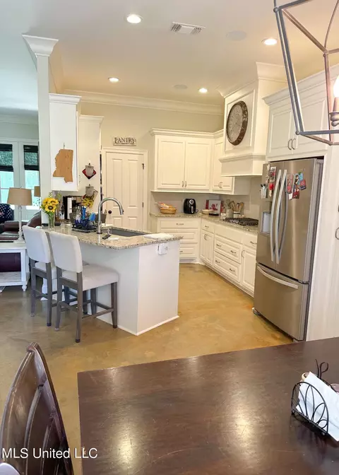 Kitchen - 237 Allenwood Dr, Canton, MS 39046 photo 2 of 2