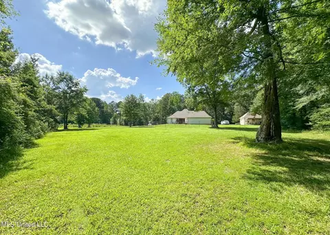 Exterior - 237 Allenwood Dr, Canton, MS 39046 photo 7 of 18