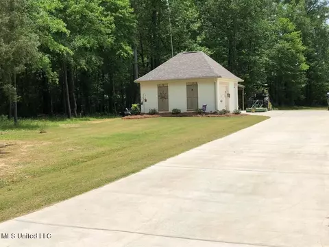 Exterior - 237 Allenwood Dr, Canton, MS 39046 photo 3 of 18