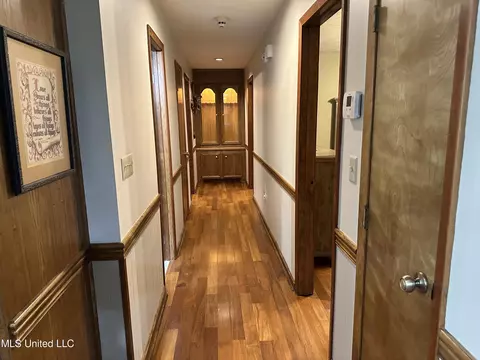Entry Way - 5169 Terry Rd, Jackson, MS 39212 photo 2 of 3