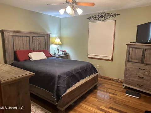 Bedroom - 5169 Terry Rd, Jackson, MS 39212 photo 1 of 3