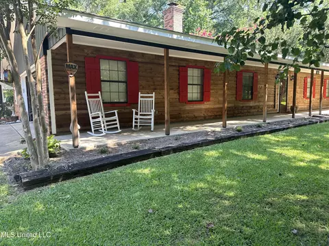 Exterior - 5169 Terry Rd, Jackson, MS 39212 photo 9 of 10