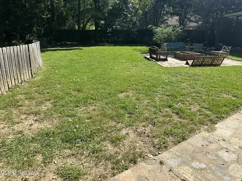 Exterior - 5169 Terry Rd, Jackson, MS 39212 photo 7 of 10