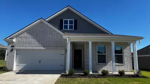 68 Ozark Dr, Byhalia, MS 38611