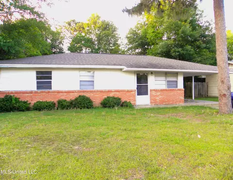 304 Tandy Dr, Gulfport, MS 39503