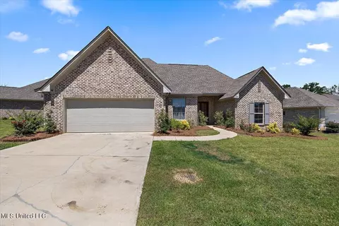 289 Buttonwood Ln, Canton, MS 39046