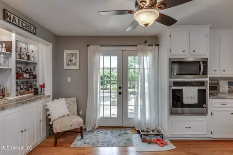 3965 Berkley Dr, Jackson, MS 39211 photo 10