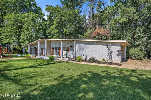 Exterior - 255 Nub Mcnair Rd, Magee, MS 39111 photo 11 of 14