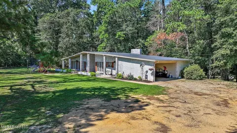 Exterior - 255 Nub Mcnair Rd, Magee, MS 39111 photo 3 of 14