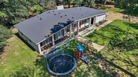 Exterior - 255 Nub Mcnair Rd, Magee, MS 39111 photo 5 of 14