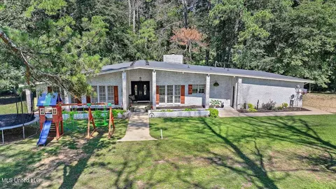 Exterior - 255 Nub Mcnair Rd, Magee, MS 39111 photo 6 of 14