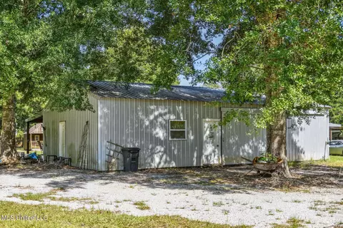 196 Richardson-ozona Rd, Picayune, MS 39466