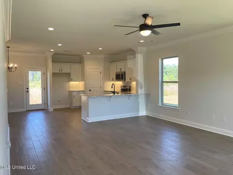 7 Bear Point Way, Long Beach, MS 39560 photo 4