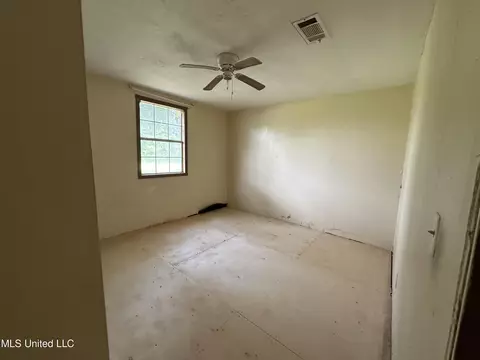 Bedroom - 1273 Dry Creek Rd, Magee, MS 39111 photo 1 of 3