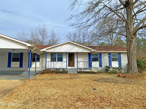 Exterior - 104 Jeffrey St, Kosciusko, MS 39090 photo 6 of 6