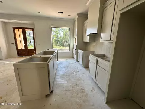 Kitchen - 324 Kearney Rd, Canton, MS 39046 photo 2 of 2