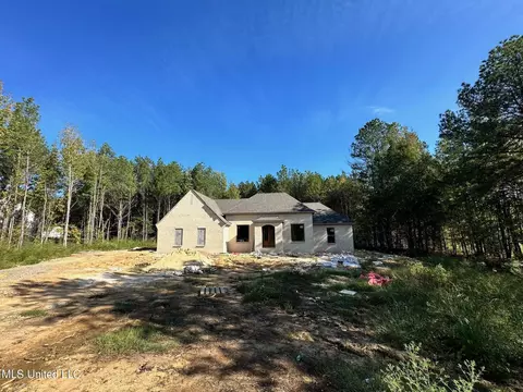 324 Kearney Rd, Canton, MS 39046