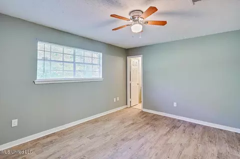 Bedroom - 2128 Thousand Oaks Dr, Jackson, MS 39212 photo 1 of 3