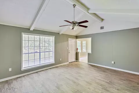 Living - 2128 Thousand Oaks Dr, Jackson, MS 39212 photo 4 of 4