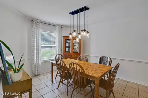 351 Hanley Cir, Brandon, MS 39047 photo 14