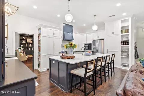 Kitchen - 13 Timber Ridge Dr, Laurel, MS 39443 photo 5 of 6