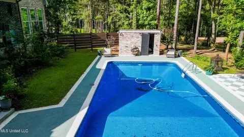 Exterior - 13 Timber Ridge Dr, Laurel, MS 39443 photo 19 of 22