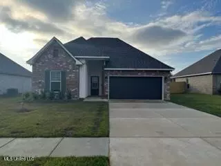 11395 Oak Aly, Gulfport, MS 39503