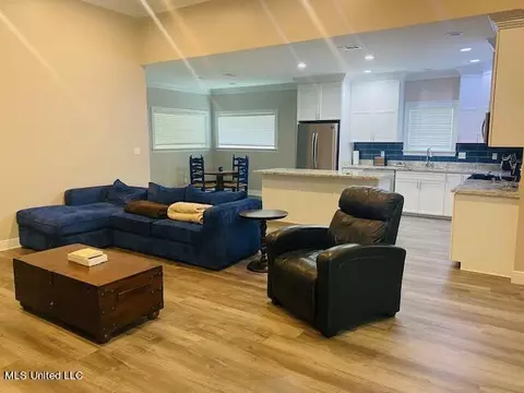 8428 Kimo Pl, Diamondhead, MS 39525 photo 3