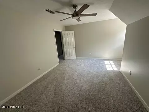 Bedroom - 256 Hillcrest Dr, Brandon, MS 39042 photo 5 of 5