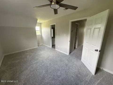 Bedroom - 256 Hillcrest Dr, Brandon, MS 39042 photo 3 of 5