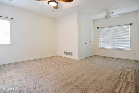 Bedroom - 4307 Bienville Rd, Nesbit, MS 38651 photo 1 of 4