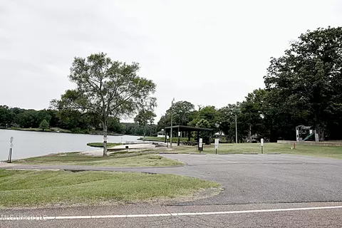 Exterior - 4307 Bienville Rd, Nesbit, MS 38651 photo 7 of 8