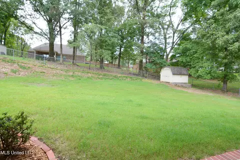 Exterior - 4307 Bienville Rd, Nesbit, MS 38651 photo 3 of 8