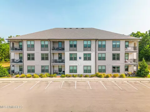 2501 Bienville Blvd #535, Ocean Springs, MS 39564