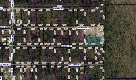 9010 Laurel St, Bay Saint Louis, MS 39520