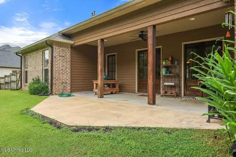 271 Lake Cir, Madison, MS 39110 photo 36