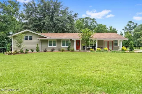 549 Big Four Rd, Wiggins, MS 39577