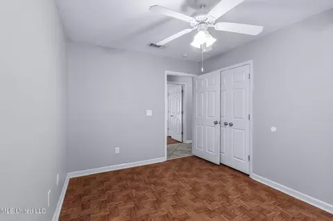 Bedroom - 127 Holmar Dr, Brandon, MS 39047 photo 6 of 6