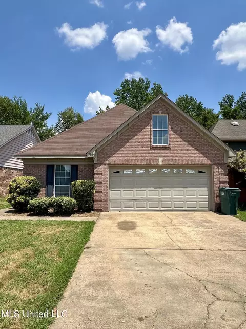 7884 Chesterfield Dr, Southaven, MS 38671