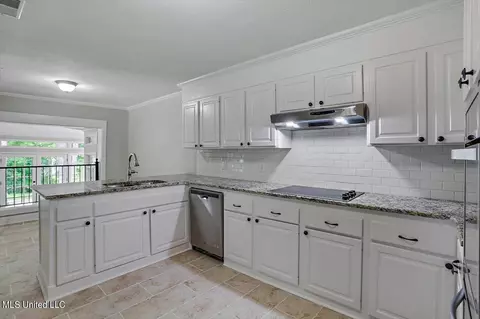 4441 Wedgewood St, Jackson, MS 39211 photo 12