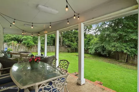 Exterior - 134 River Park Dr, Jackson, MS 39202 photo 3 of 7