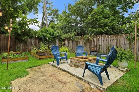 Exterior - 134 River Park Dr, Jackson, MS 39202 photo 4 of 7