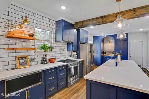 Kitchen - 134 River Park Dr, Jackson, MS 39202 photo 1 of 4