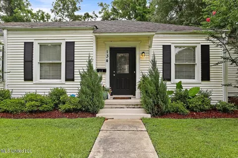 Exterior - 134 River Park Dr, Jackson, MS 39202 photo 2 of 7