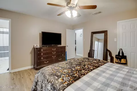 4 Windsor Pl, Long Beach, MS 39560 photo 10