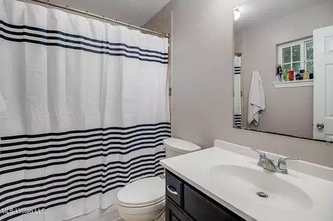4 Windsor Pl, Long Beach, MS 39560 photo 11
