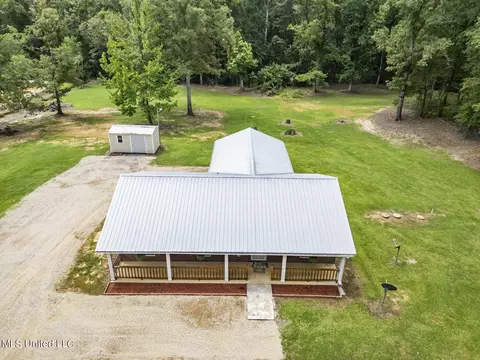 Exterior - 1351 Old Jackson Rd, Terry, MS 39170 photo 2 of 8