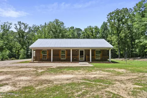 Exterior - 1351 Old Jackson Rd, Terry, MS 39170 photo 4 of 8